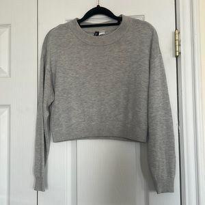 Light grey crop top sweater